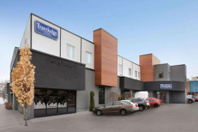  Travelodge by Wyndham Alma  Альма